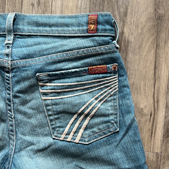 7 For All Mankind Denim Jean Short Capri - Picture 5 of 9